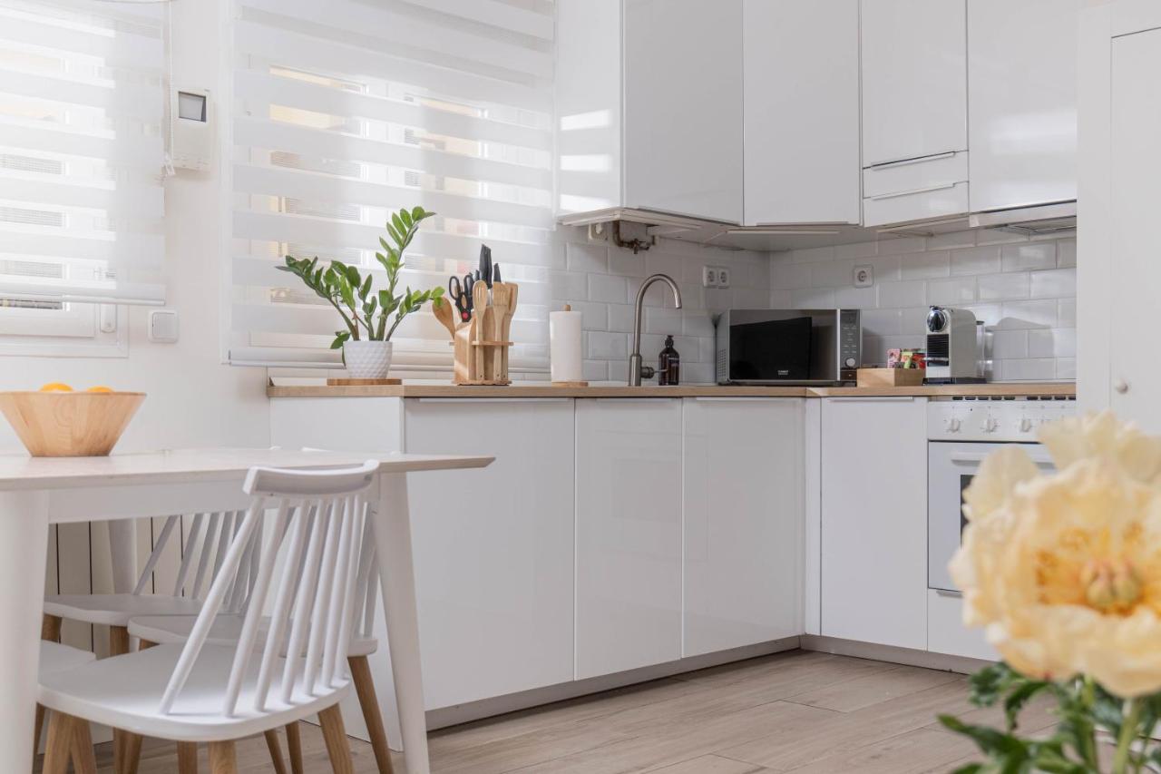 Amazing Apartment In Huertas Madrid Ngoại thất bức ảnh