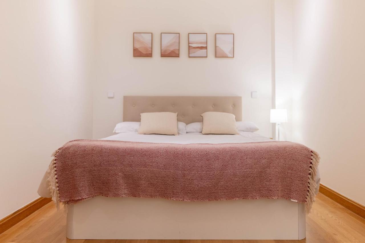Amazing Apartment In Huertas Madrid Ngoại thất bức ảnh
